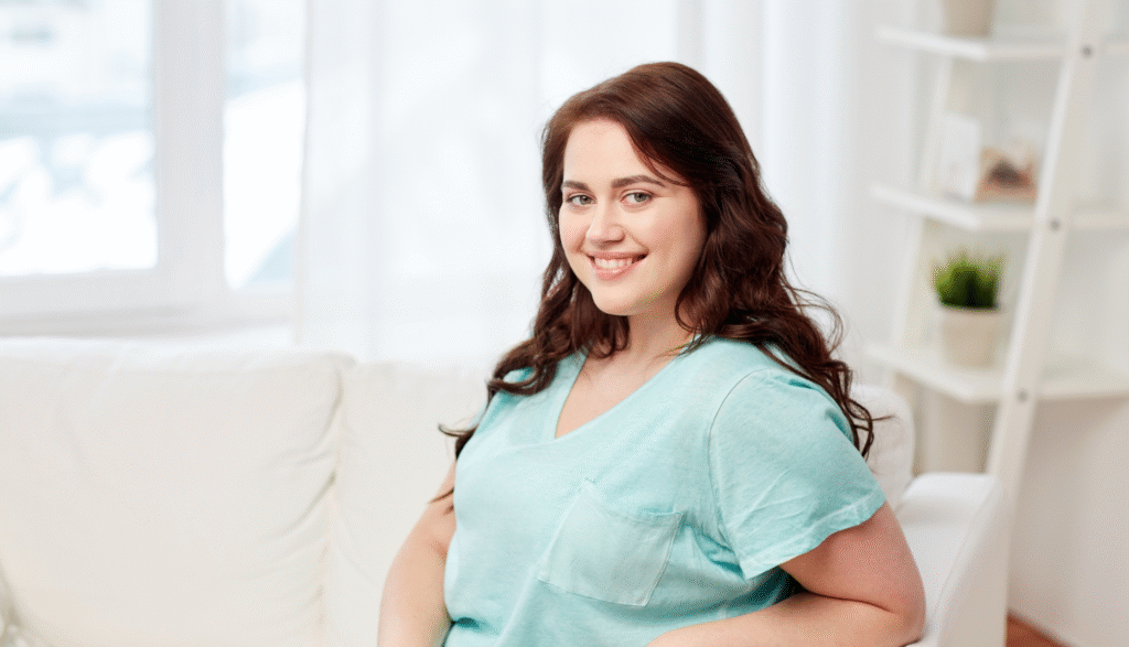 Aprende a vivir sin atracones - Descubre aquí cómo Vale logró superar los atracones y tener una relación más sana con la comida y con su cuerpo.